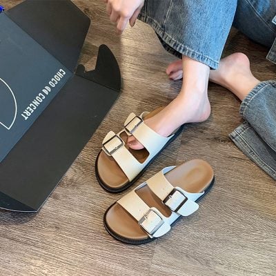 Platform double buckle slippers