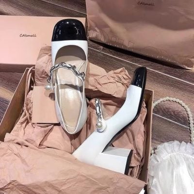 Vintage Mary Jane high heels