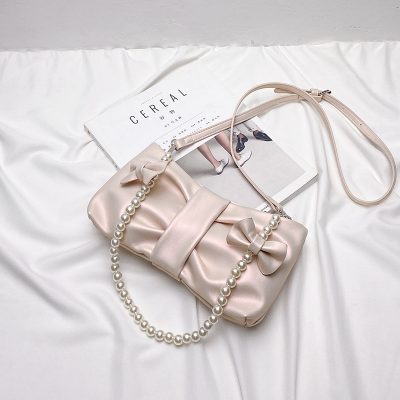 Pearl bow underarm bag