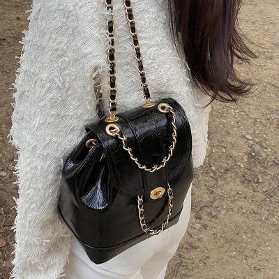 Mini chain backpack