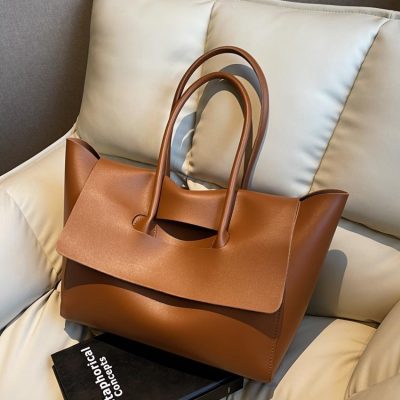 Solid color large capacity commuter bag