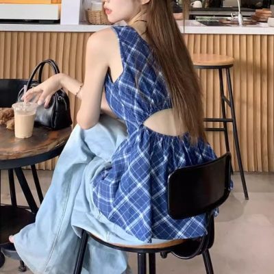Blue Plaid hollow square collar top