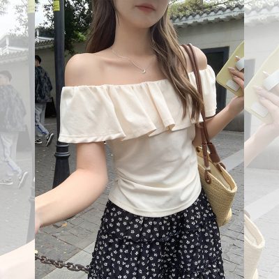 Ruffled off-neck short-sleeved top