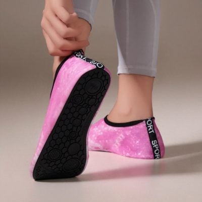 Indoor fitness shoes
