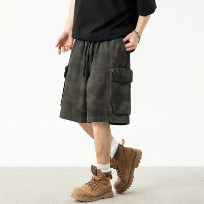 Retro camouflage workwear shorts