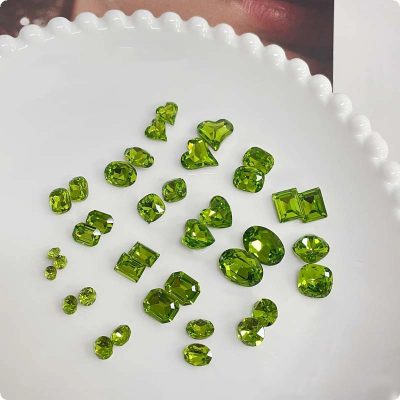 Light olive nail beauty rhinestone ornaments