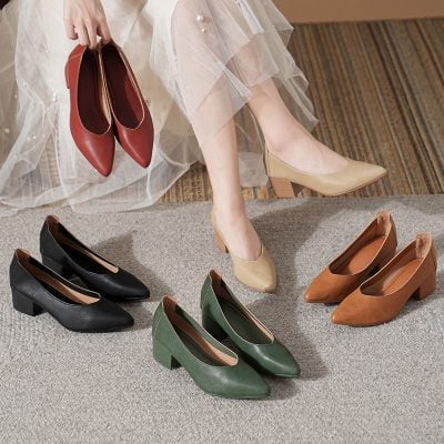 Soft leather low-cut high heels