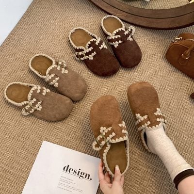 Flat Boken closed-toe slippers