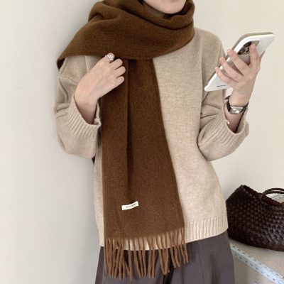 Tassel woven warm scarf