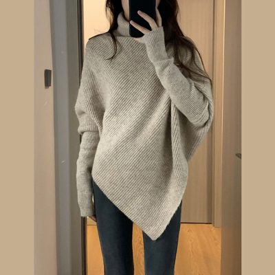 Turtleneck hem irregular sweater